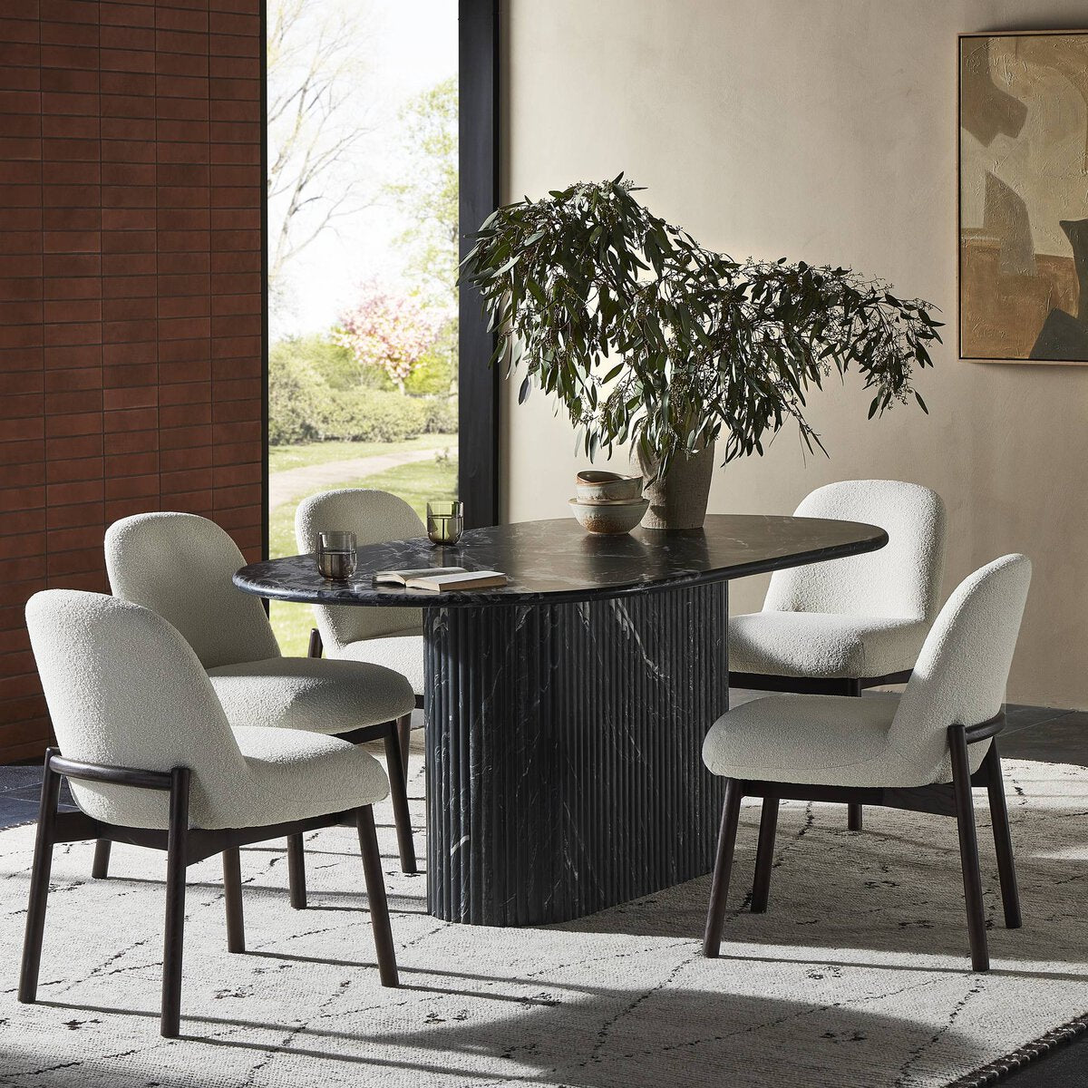 Marble Oval Dining Table – Scalloped Sophistication for Six