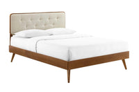 Cama de plataforma de madera con patas separadas 