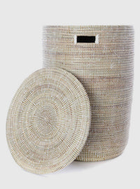 Cesta blanca clásica sólida