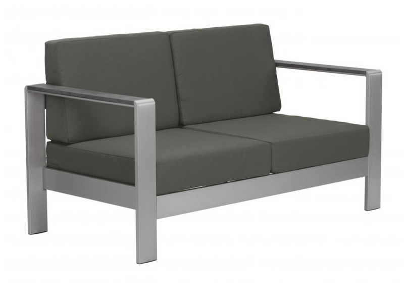 Cosmopolitan Outdoor Seating Set